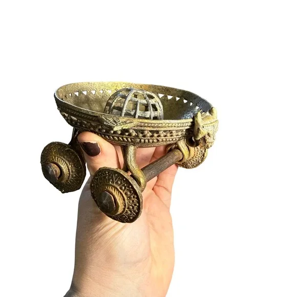 Antique Indian Dhokra Art Nandi Bull Ritual Cart, Chariot Incense Burner, Altar - Picture 2 of 7